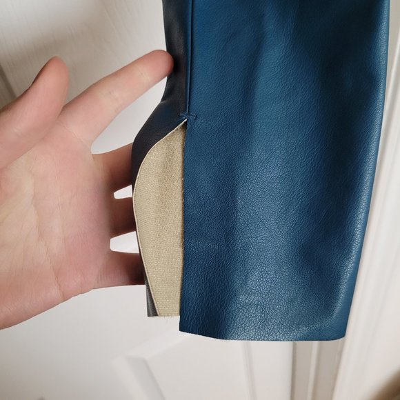 Blue Leather Oak and Fort Top - Picture 6 of 8